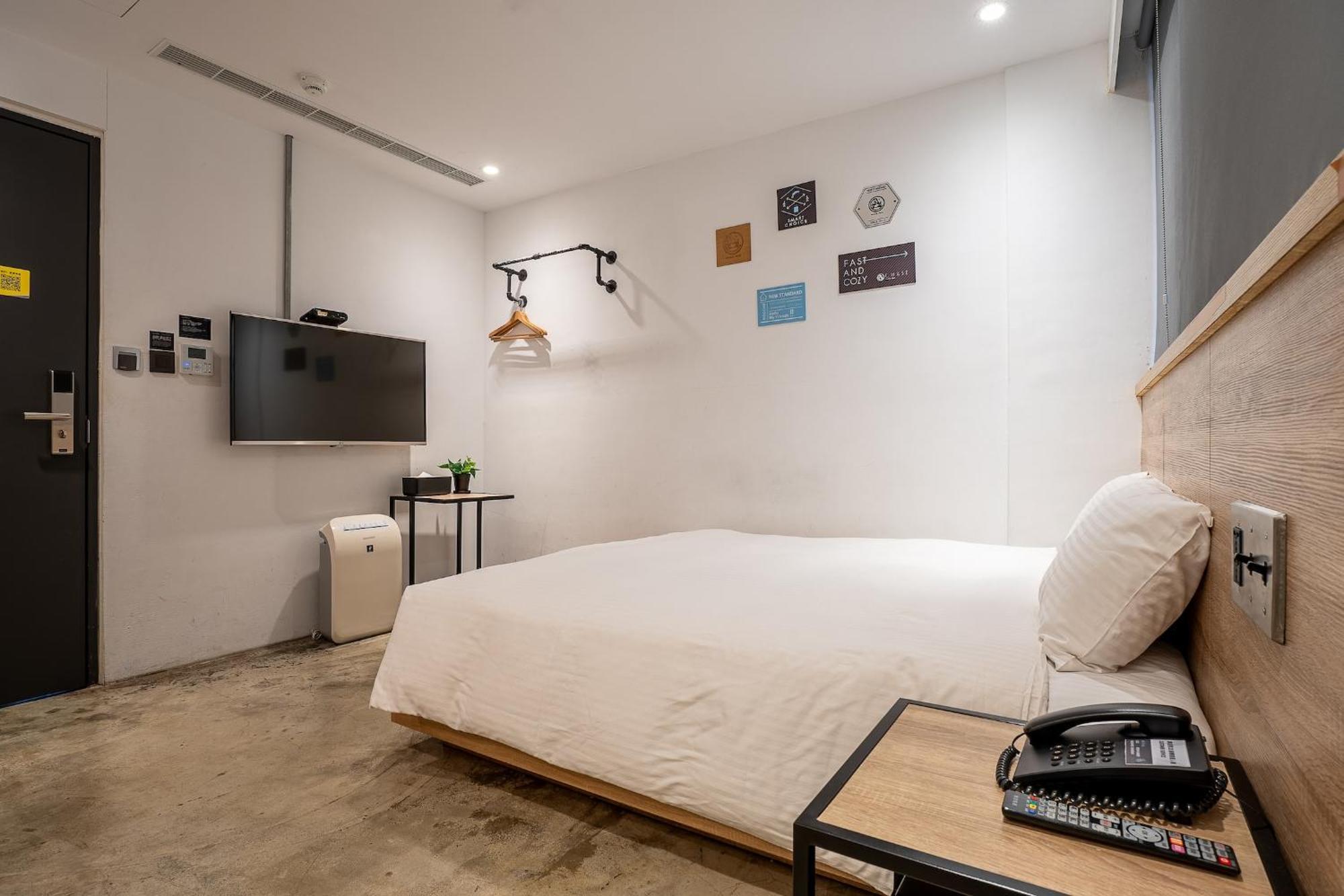 Chase Hotel Taichung Esterno foto