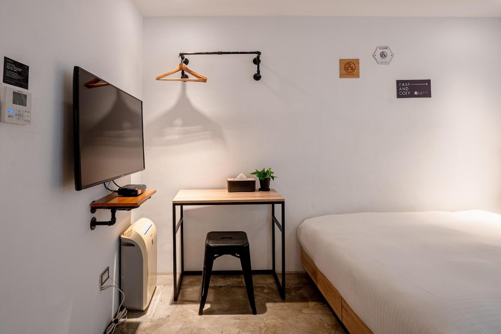Chase Hotel Taichung Esterno foto
