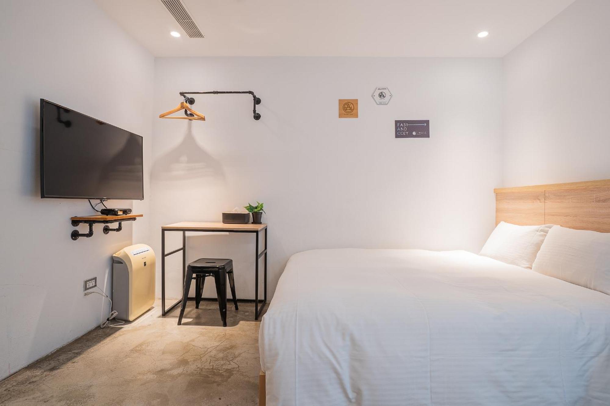 Chase Hotel Taichung Esterno foto
