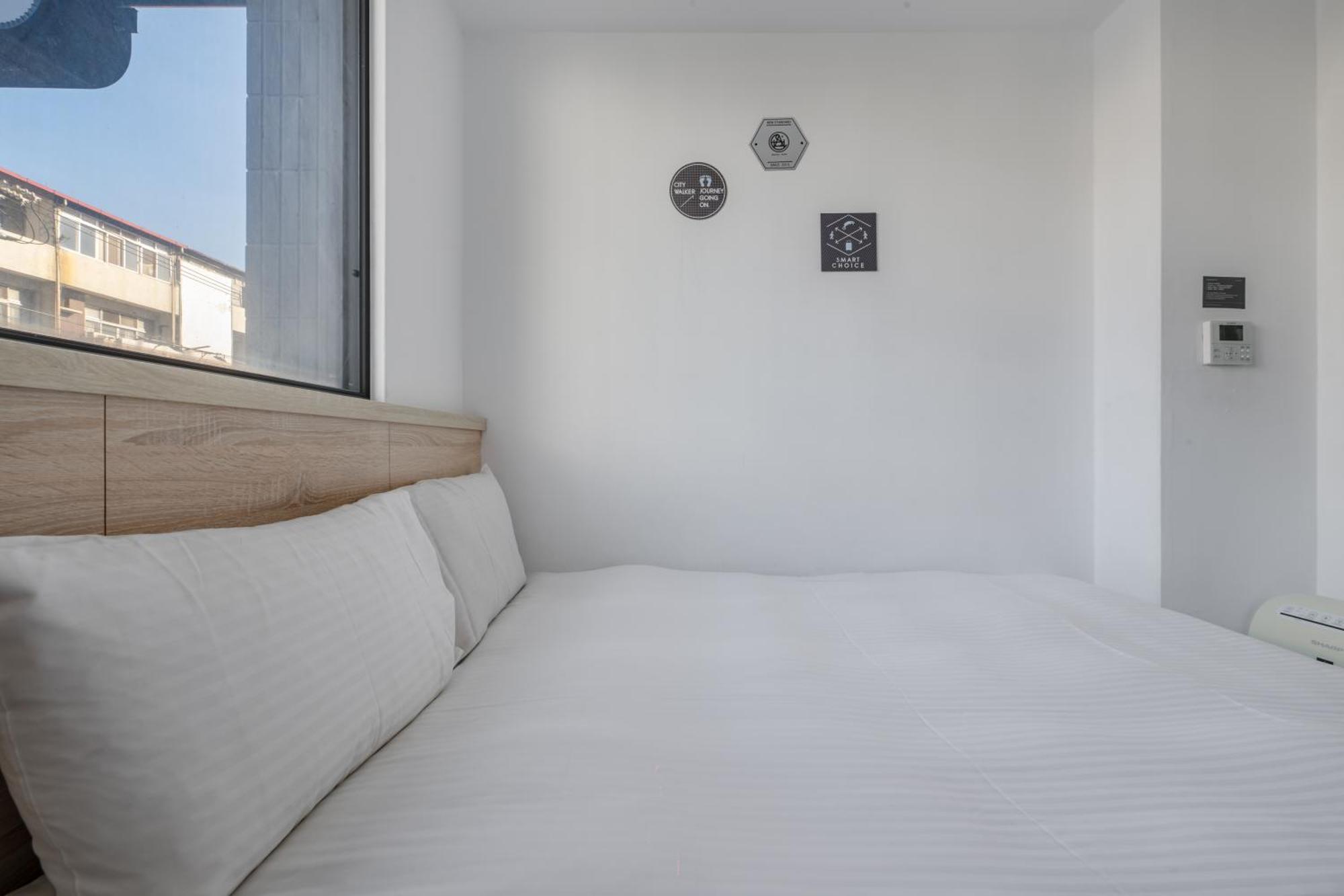 Chase Hotel Taichung Esterno foto
